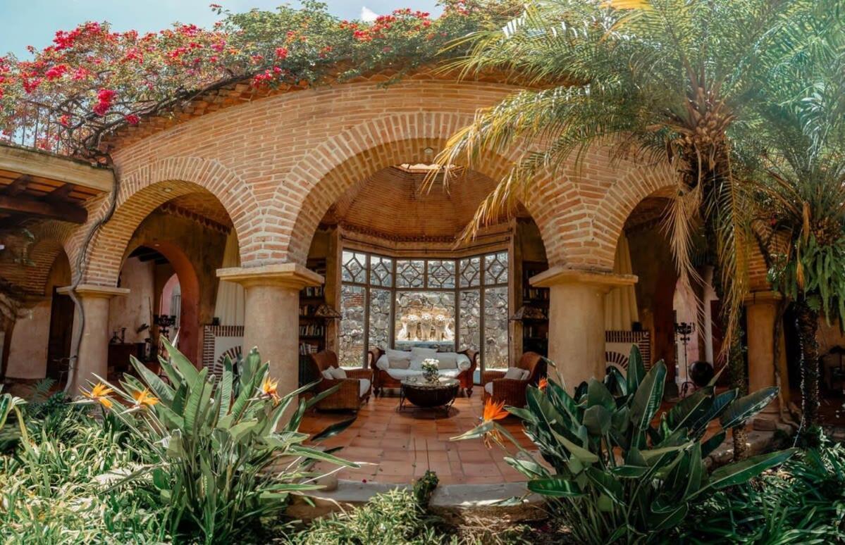 Sharazade - Boutique Stay Pool Magical Setting Antigua Extérieur photo